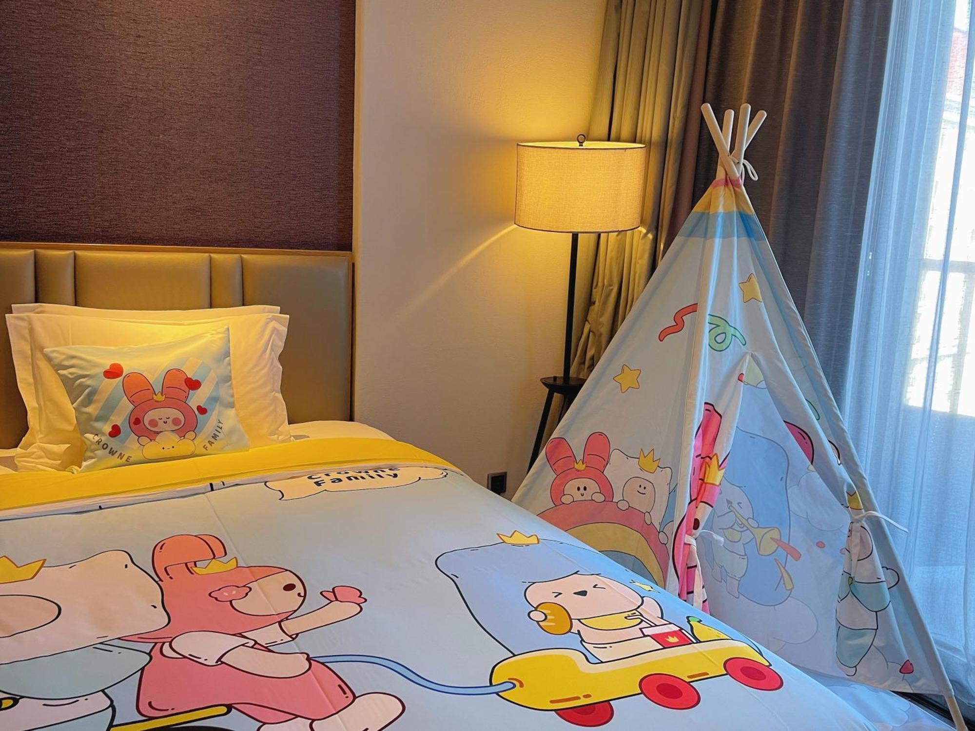 Crowne Plaza Qingdaoorientalmoviemetropolis By Ihg Hotell Eksteriør bilde