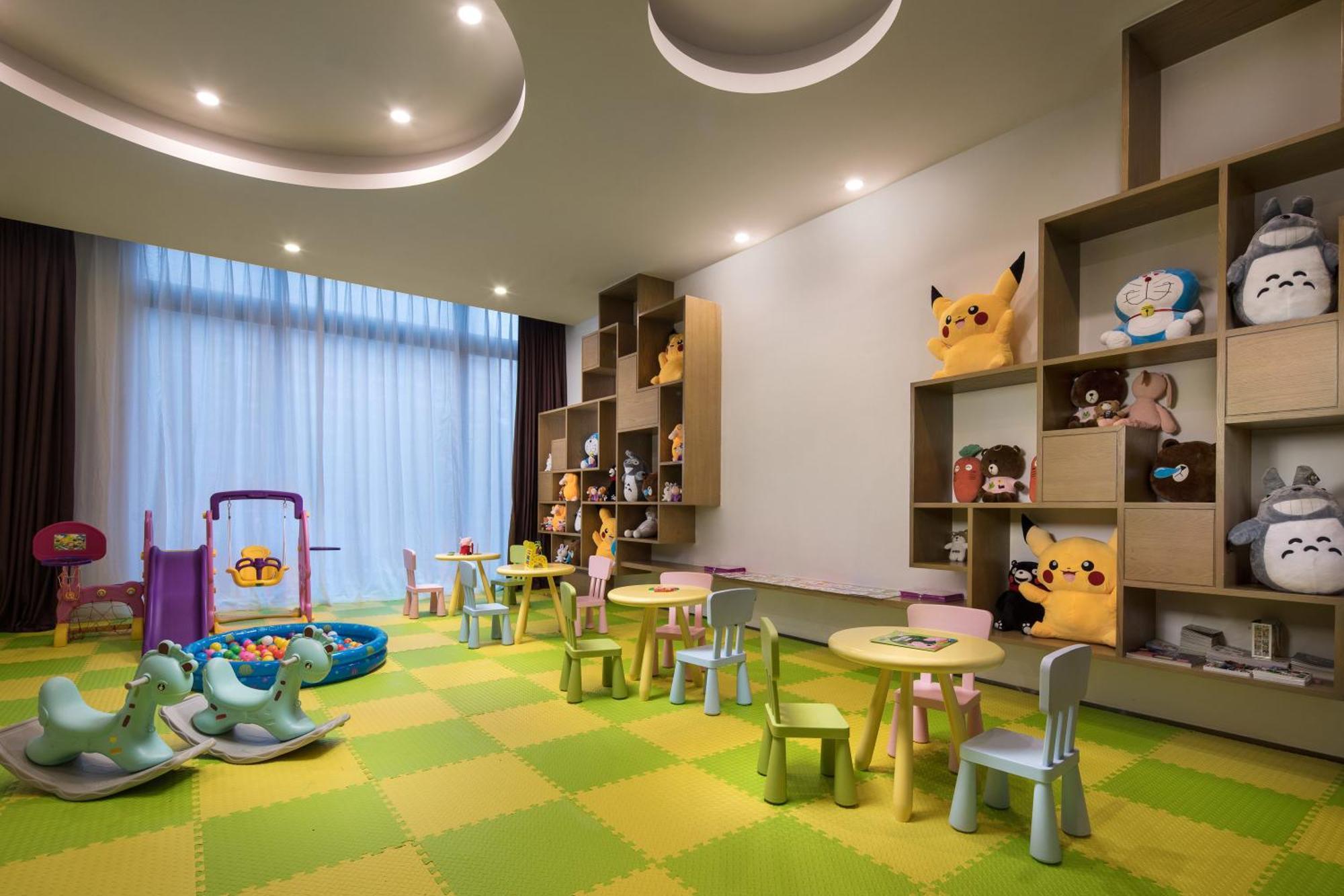 Crowne Plaza Qingdaoorientalmoviemetropolis By Ihg Hotell Eksteriør bilde